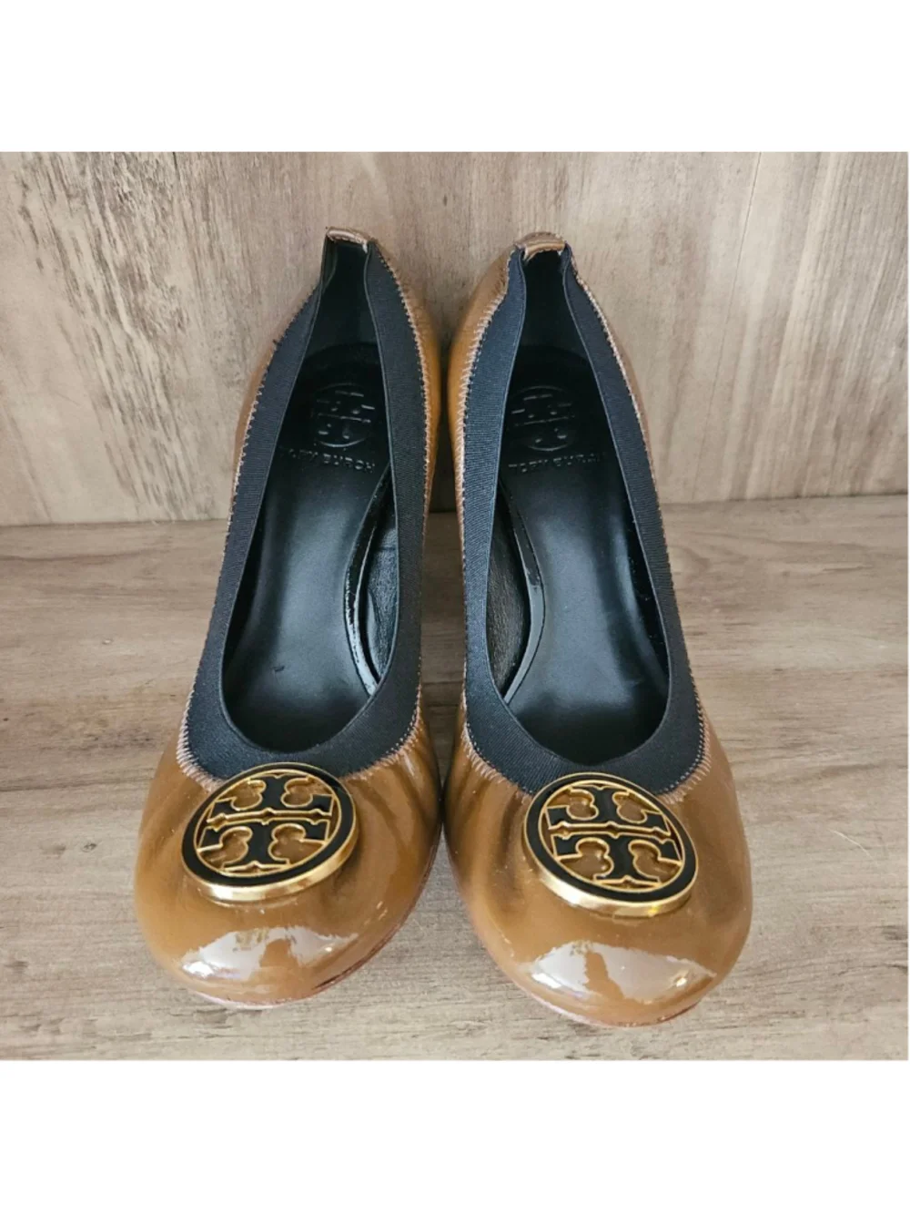 Tory Burch Brown Leather Caroline Reva Scrunch Pumps Womens 7.5